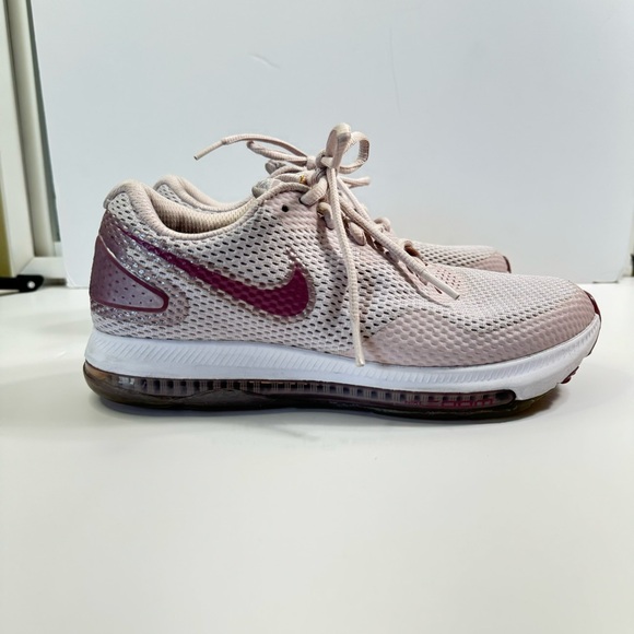 Nike Womens Zoom All Out Low 2 AJ0036-602 Pink Running Shoes Sneakers Size 7 - Picture 3 of 11